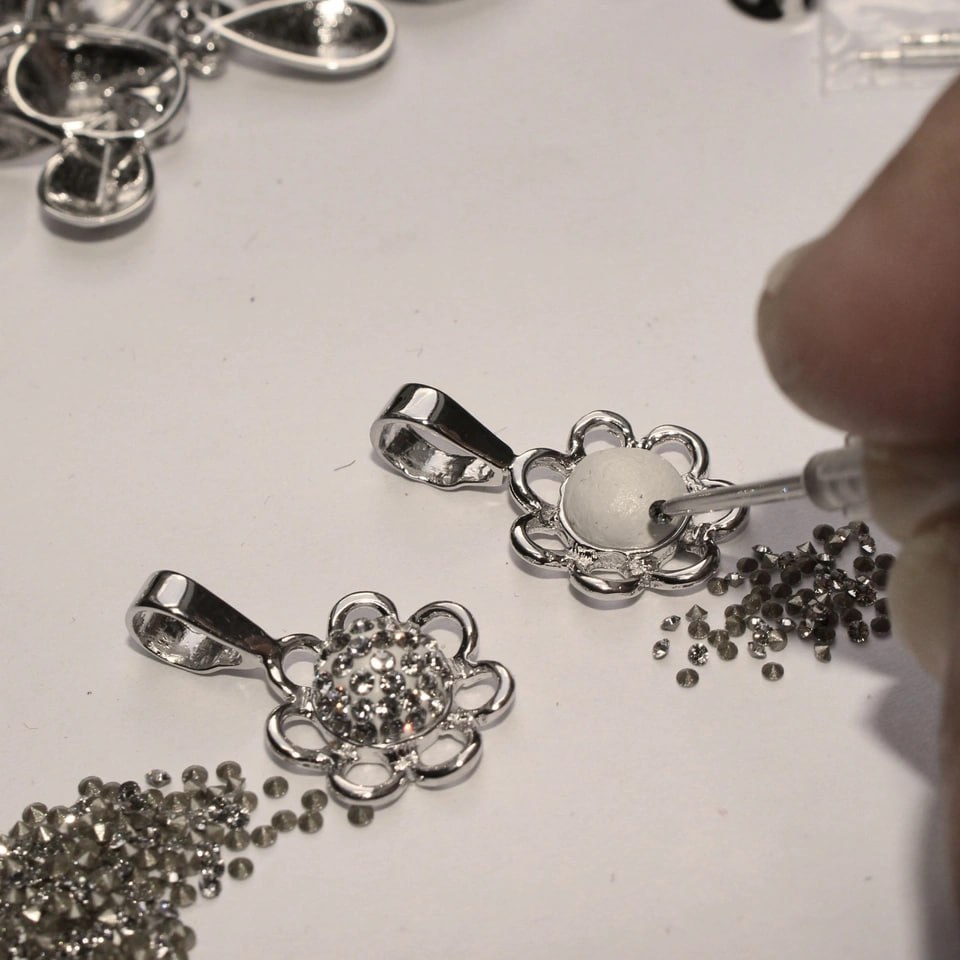 Three Generations, One Workshop: JSB Bijoux